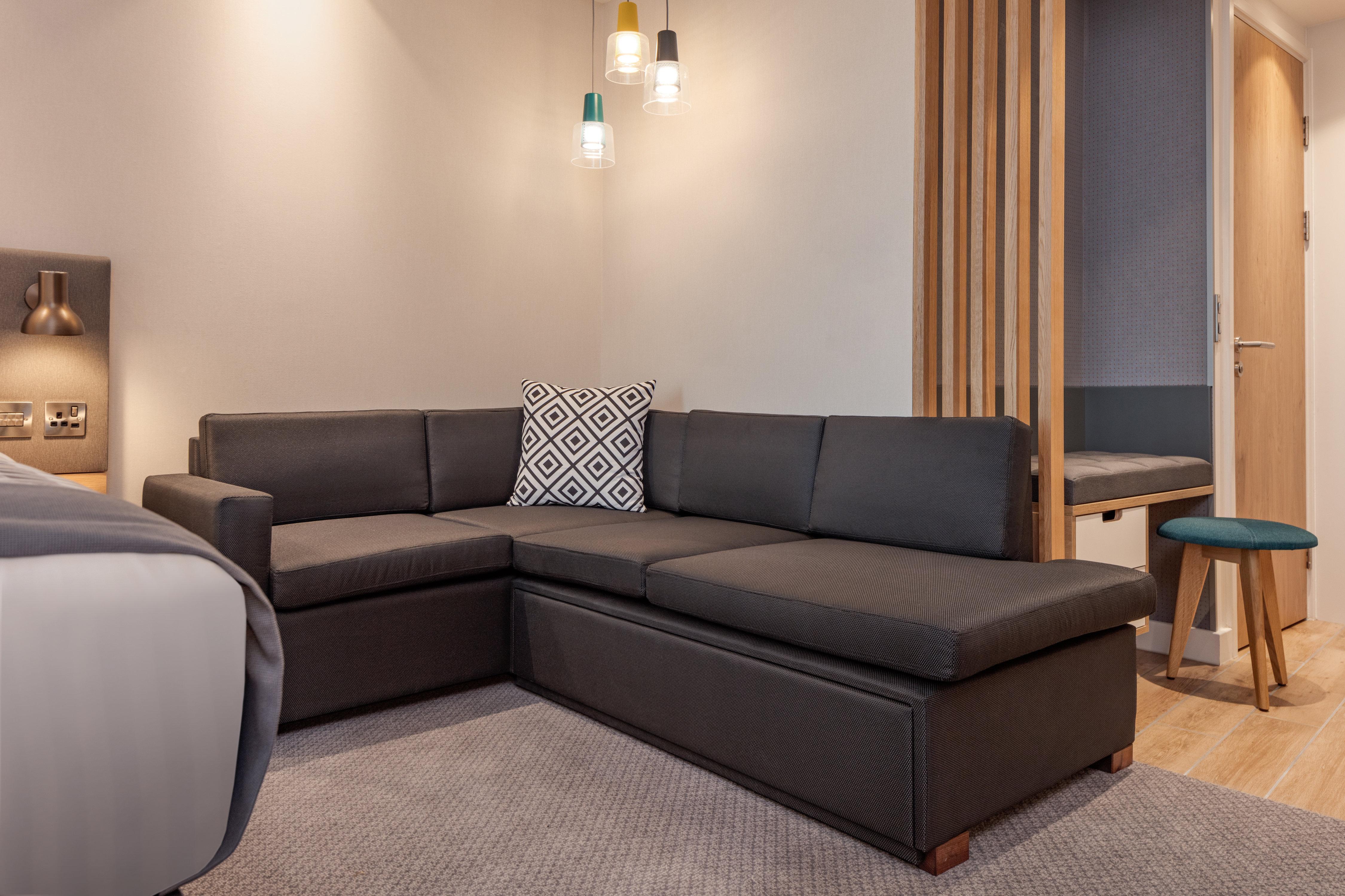 Holiday Inn London Heathrow - Bath Road By Ihg West Drayton  Экстерьер фото