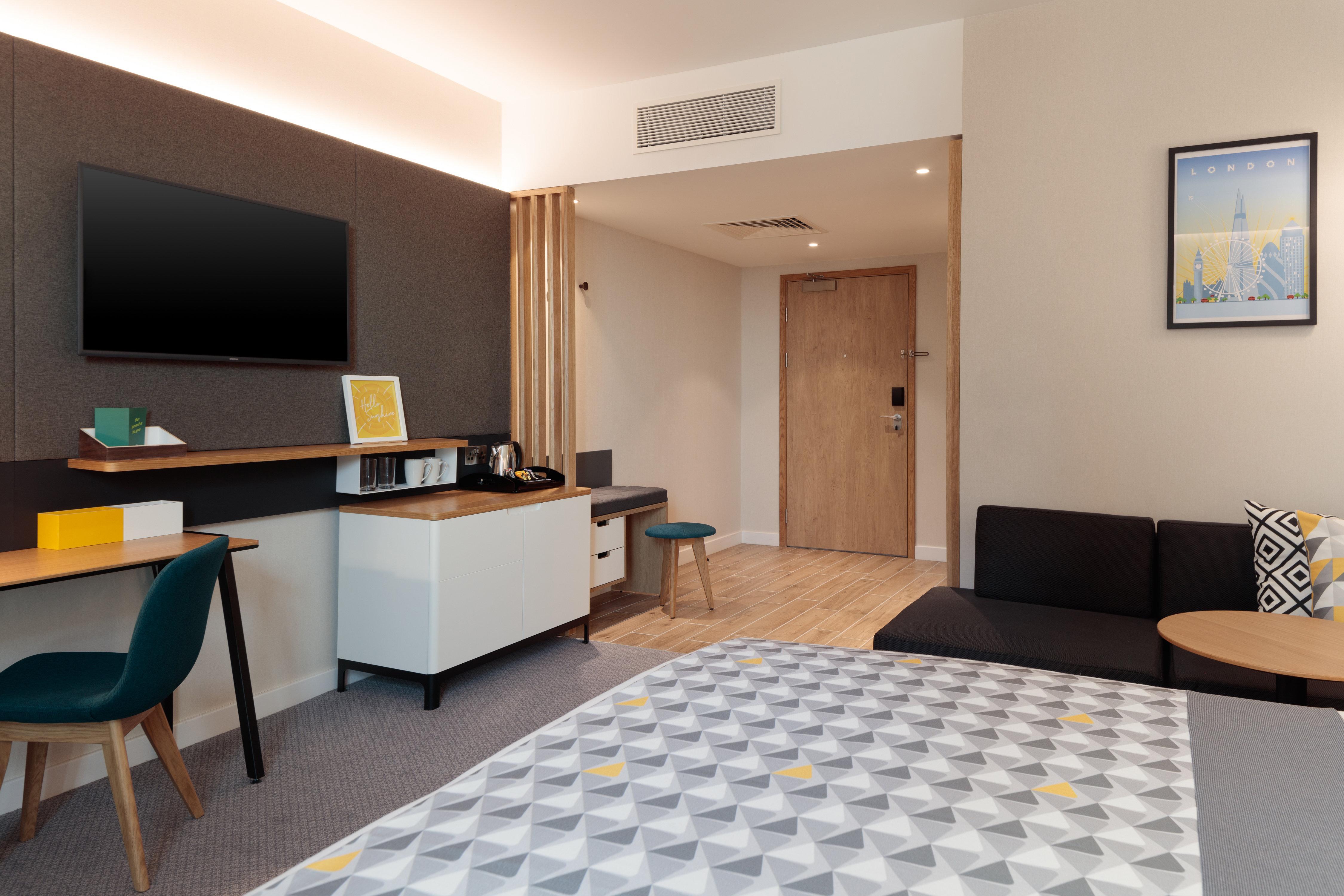Holiday Inn London Heathrow - Bath Road By Ihg West Drayton  Экстерьер фото