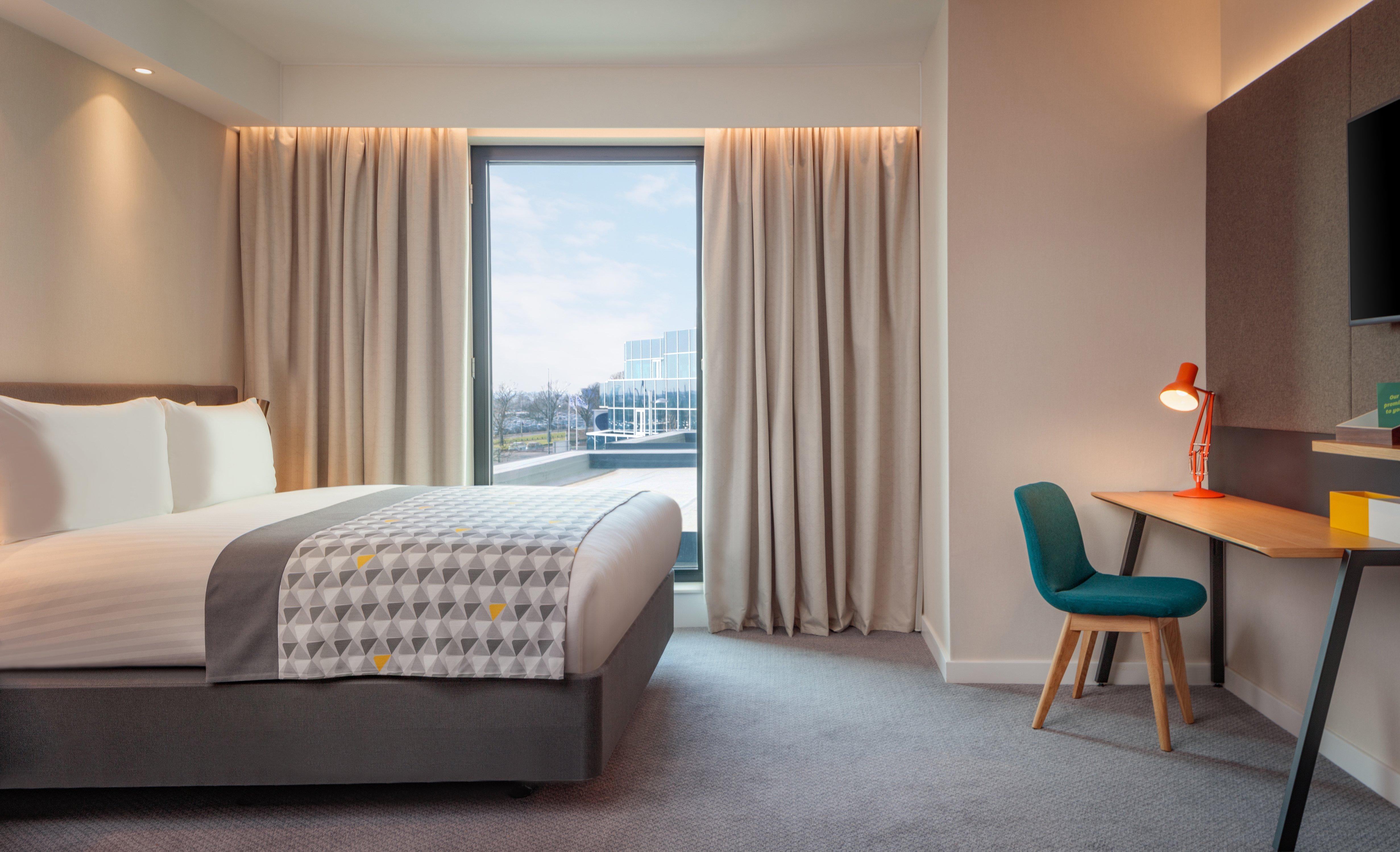 Holiday Inn London Heathrow - Bath Road By Ihg West Drayton  Экстерьер фото