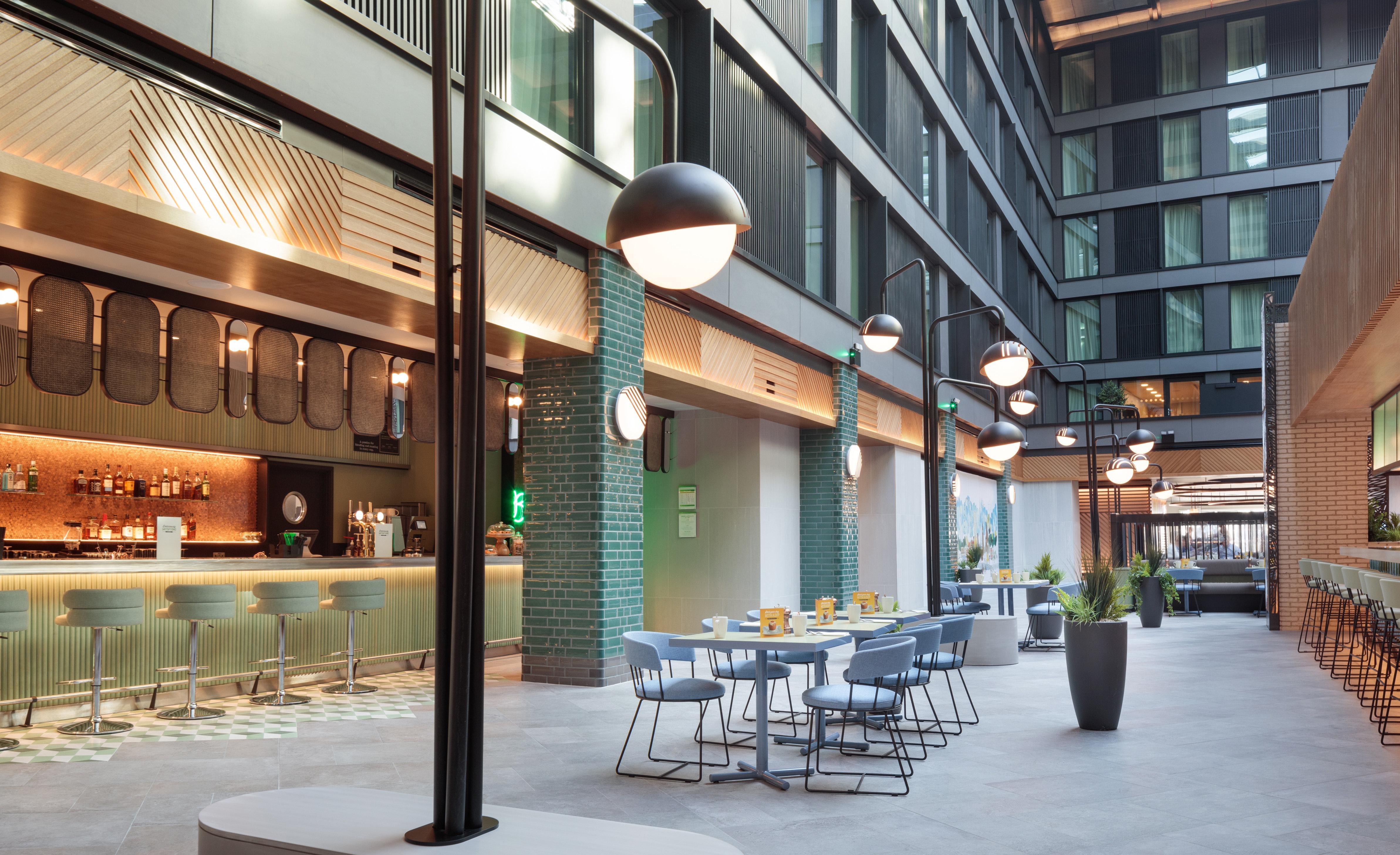 Holiday Inn London Heathrow - Bath Road By Ihg West Drayton  Экстерьер фото