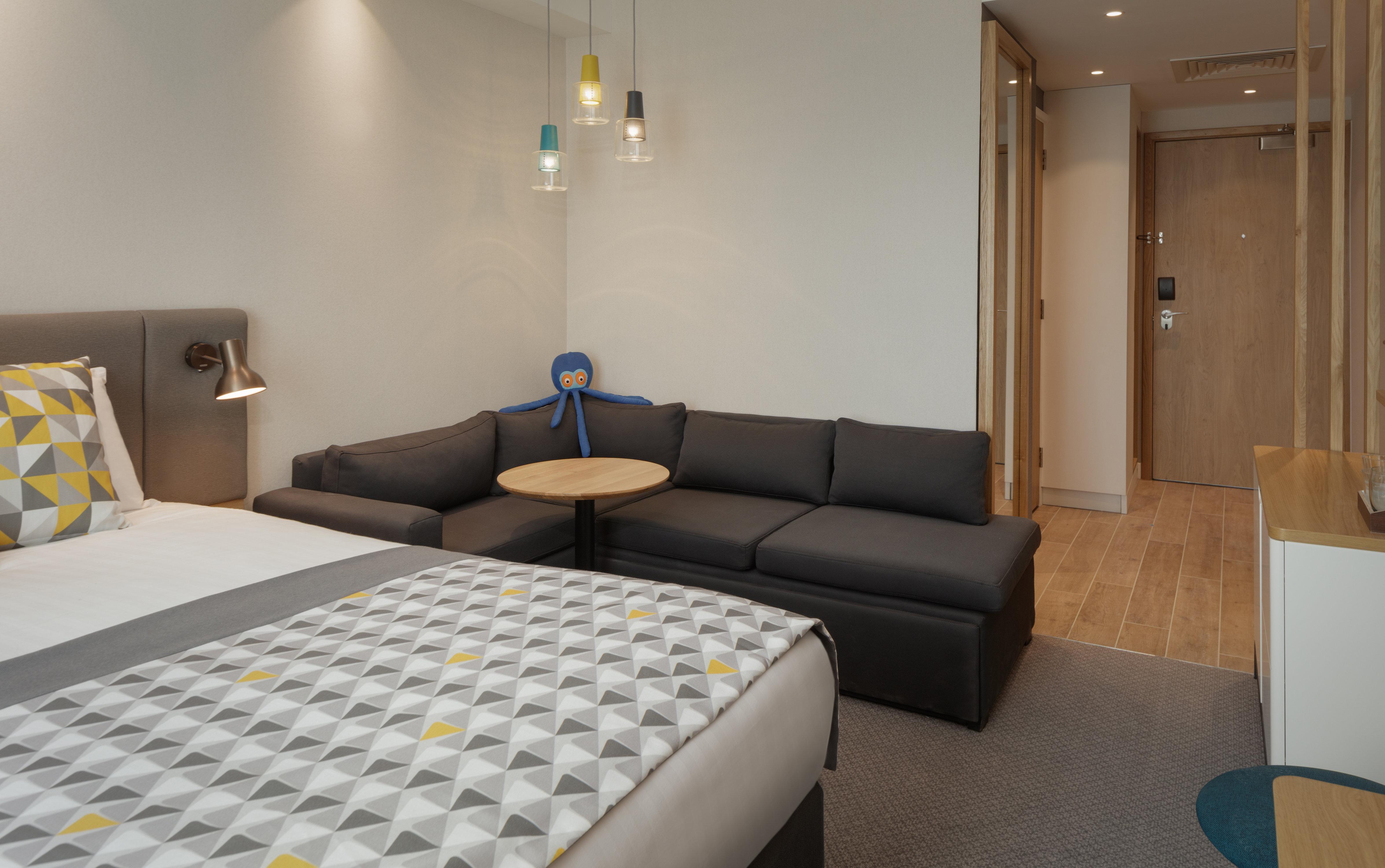 Holiday Inn London Heathrow - Bath Road By Ihg West Drayton  Экстерьер фото
