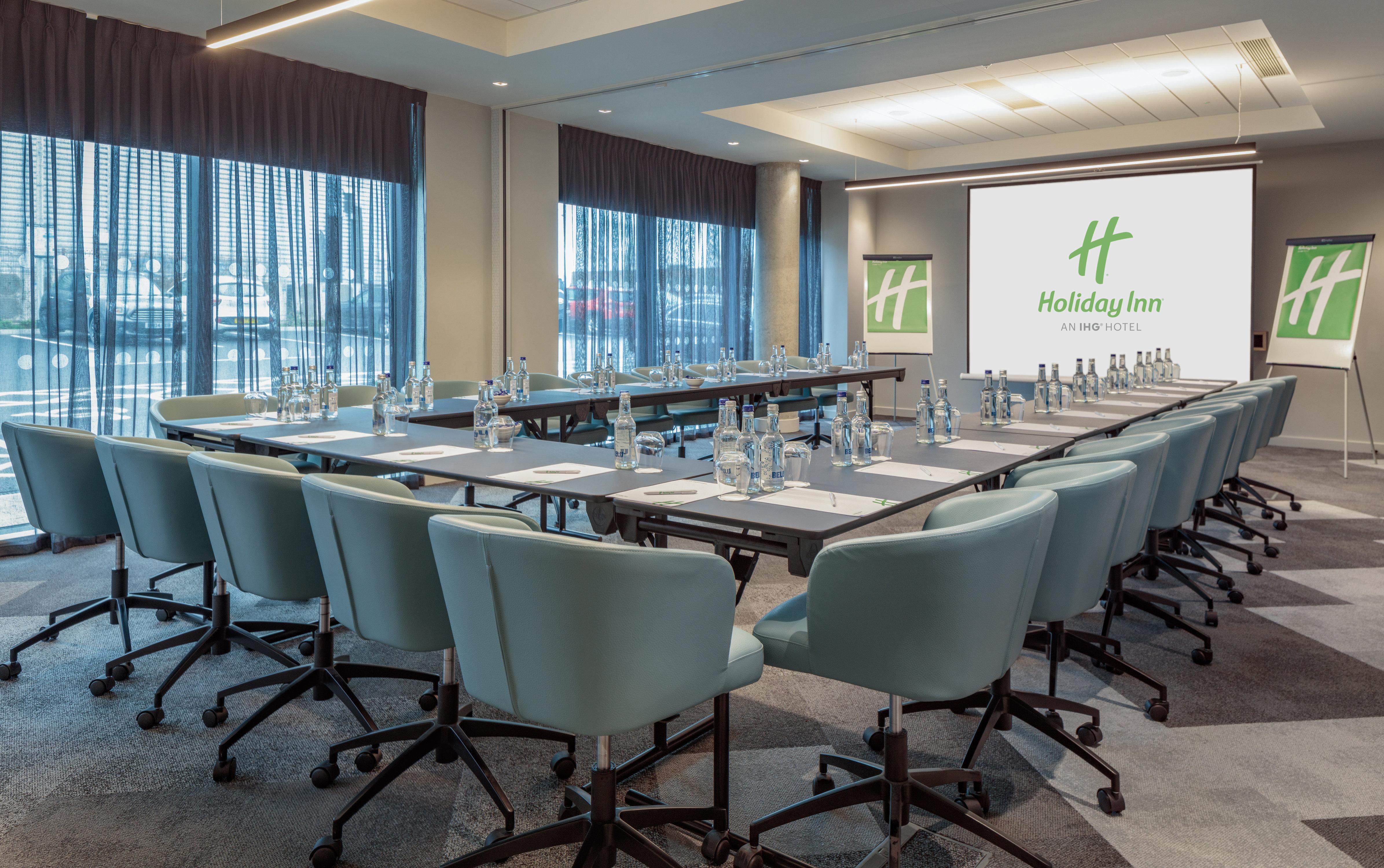 Holiday Inn London Heathrow - Bath Road By Ihg West Drayton  Экстерьер фото