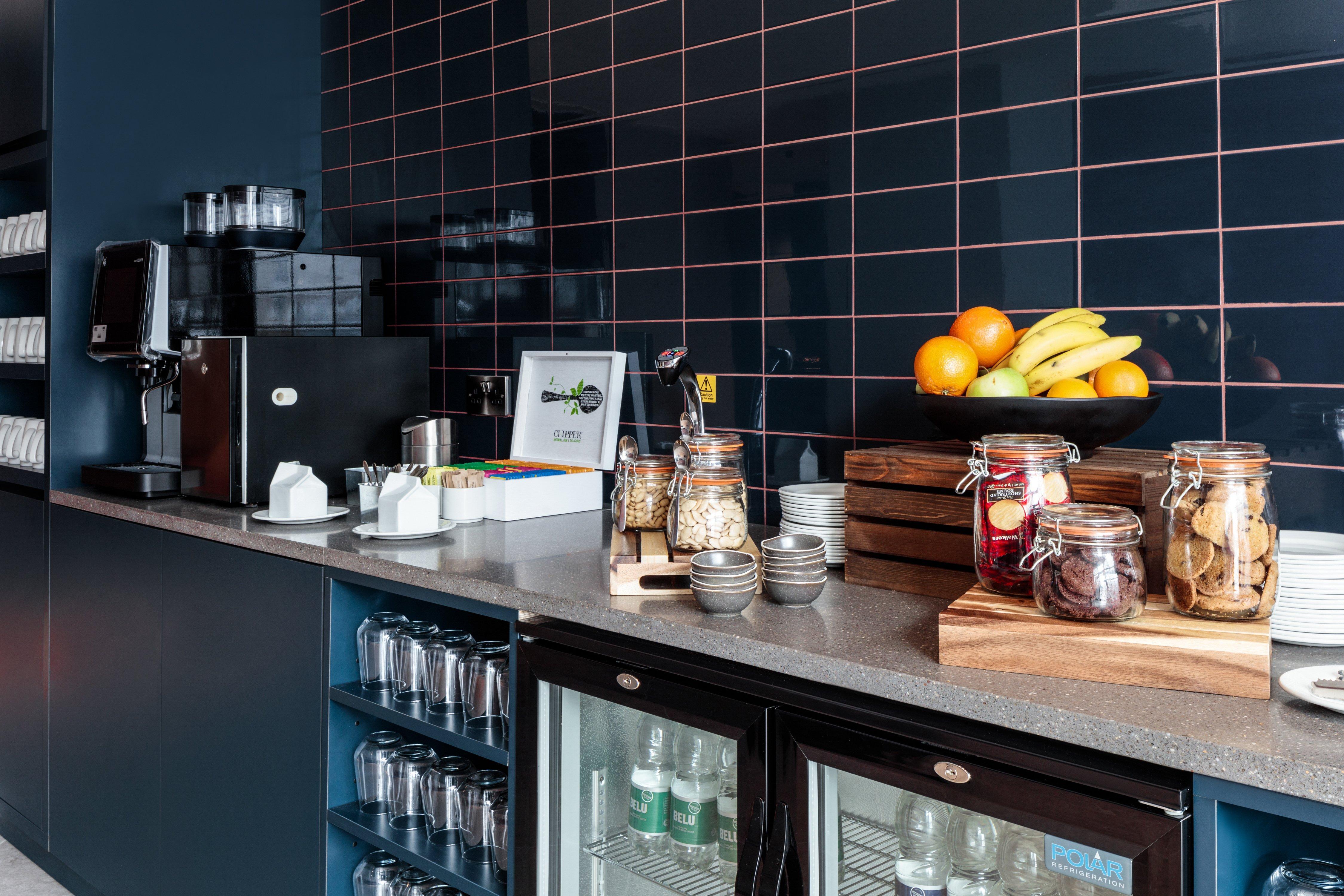 Holiday Inn London Heathrow - Bath Road By Ihg West Drayton  Экстерьер фото
